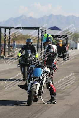 media/Oct-13-2025-Moto Forza (Mon) [[a66d839500]]/1-Around the Pits/